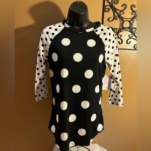 Lularoe Black and White Randy Baseball Tee XS